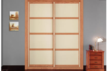 Frentes de armario de madera con puerta deslizante